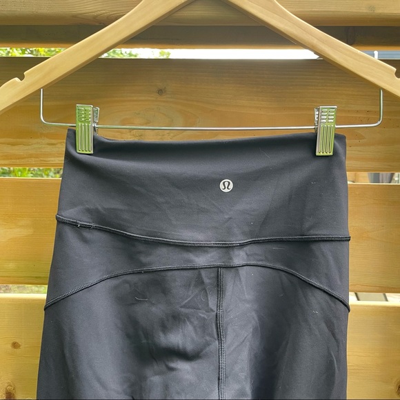Lululemon In Movement Tight 25" Everlux Black - Picture 7 of 9